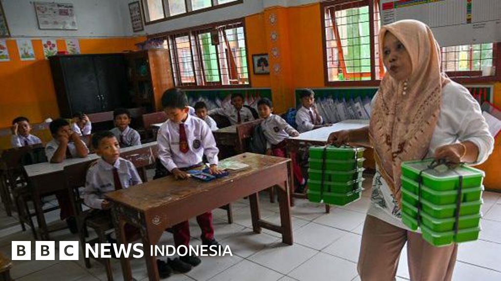 Pegawai SPPG jadi ASN, tapi mengapa guru honorer terus-menerus tak punya kepastian kerja?