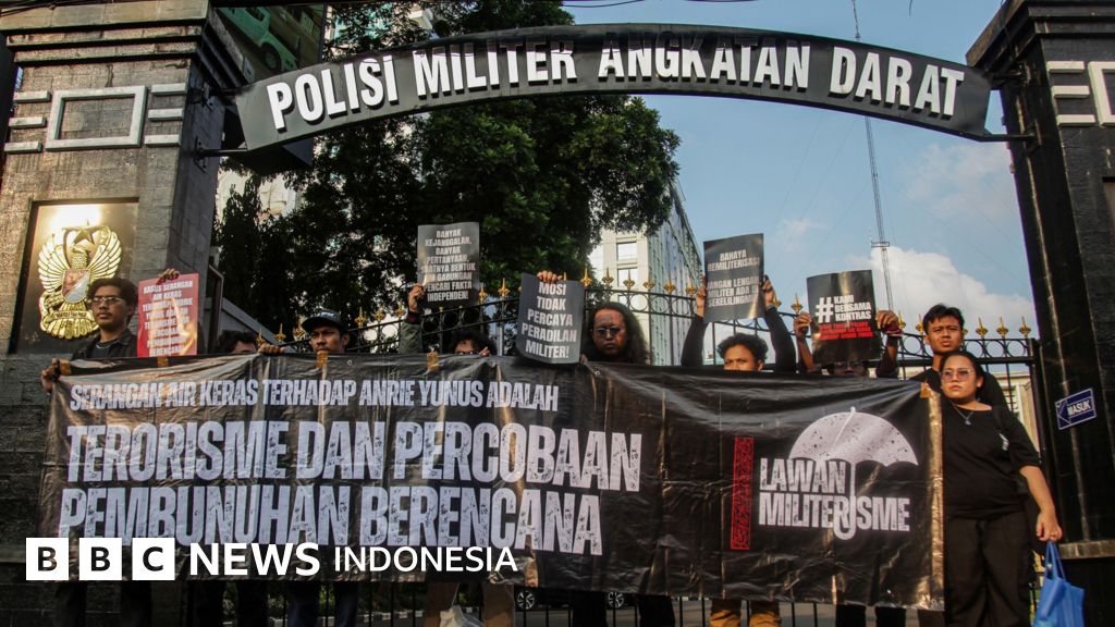 Andrie Yunus in prvo sojenje v primeru polivanja s kislino: Zakaj civilne skupine dvomijo o številu obtožencev in motivu za “osebno maščevanje”?