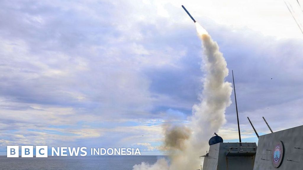 Iran membalas setelah serangan AS disebut menewaskan empat orang di sebuah pesta pernikahan